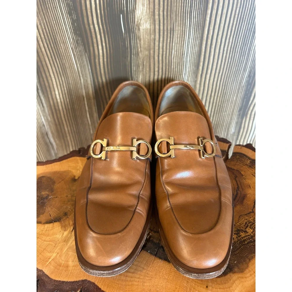 Ferragamo Mens Loafers Size 7 EE Tan Leather Gancini Bit Horse Gold Tone Buttery